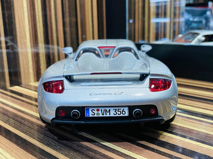 AutoArt Porsche Carrera GT Diecast Model Car - [1/18 Silver | All Opening]