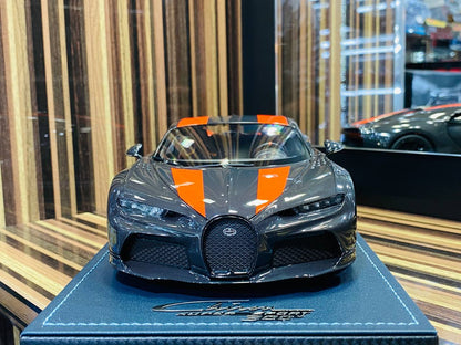 Exclusive MR Collection Models Bugatti Chiron Super Sport Resin - Carbon/Orange Line | Limited Edition!