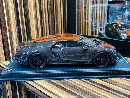 Exclusive MR Collection Models Bugatti Chiron Super Sport Resin - Carbon/Orange Line | Limited Edition!