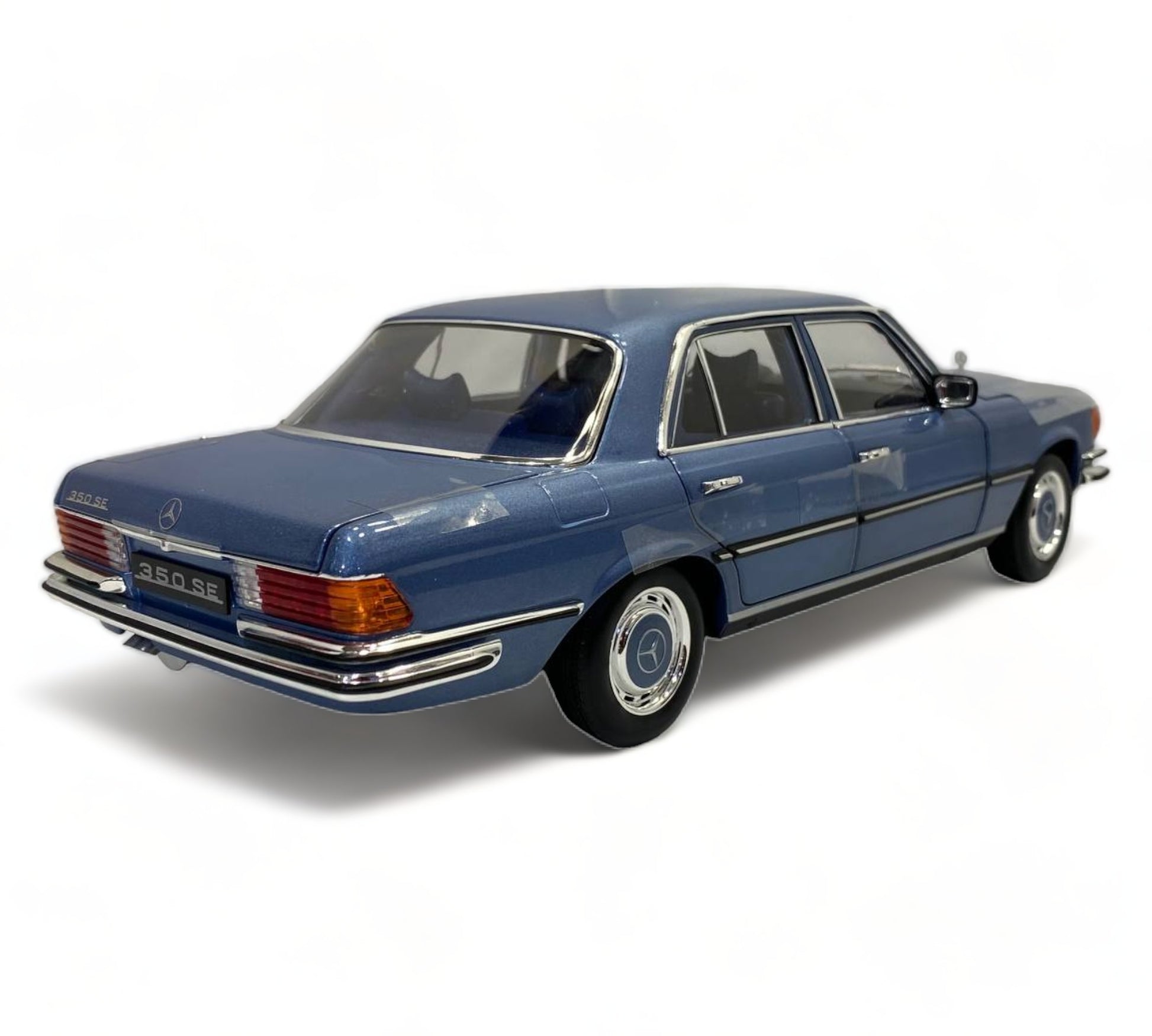 Norev Mercedes-Benz 350 SE Limited Edition 500 - 1/18 Diecast Model, Blue 1973|Sold in Dturman.com Dubai UAE.