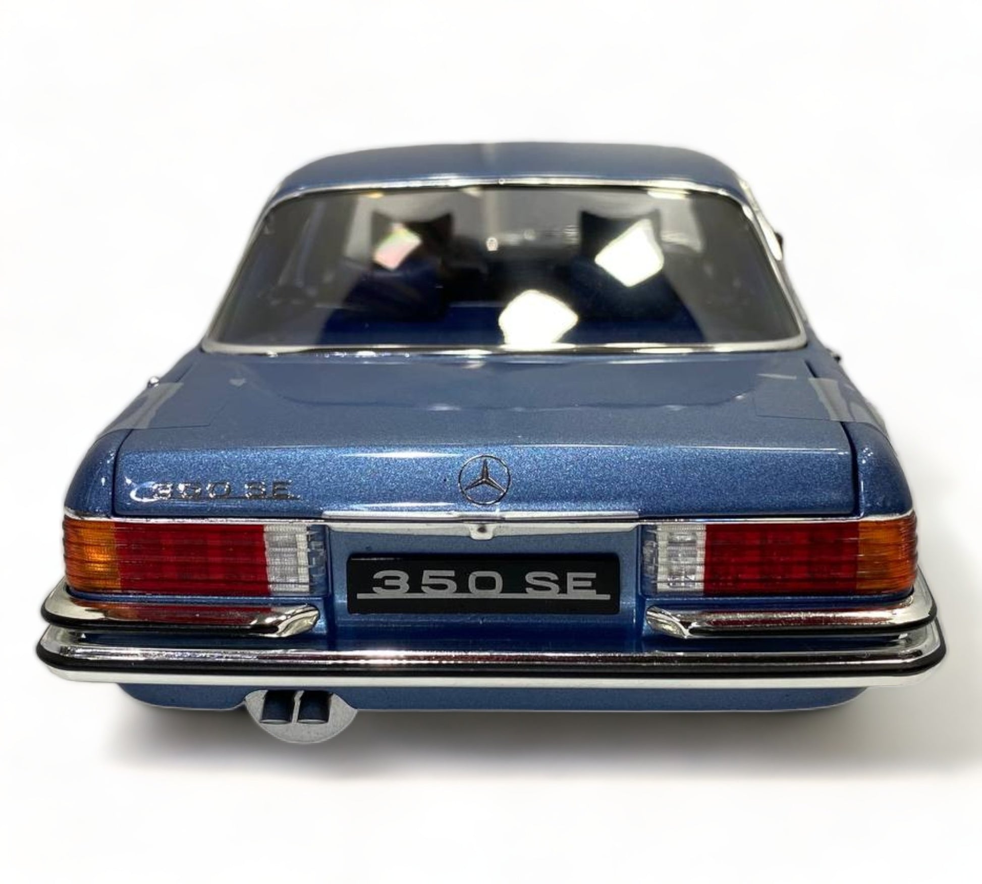 Norev Mercedes-Benz 350 SE Limited Edition 500 - 1/18 Diecast Model, Blue 1973|Sold in Dturman.com Dubai UAE.