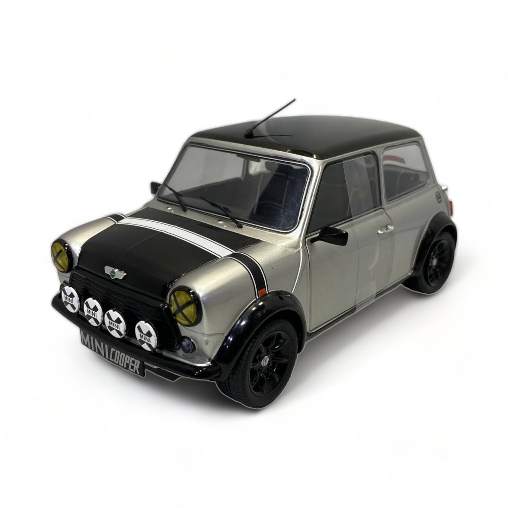 1/18 Solido Diecast - Mini Cooper Sport (1998) in Silver|Sold in Dturman.com Dubai UAE.