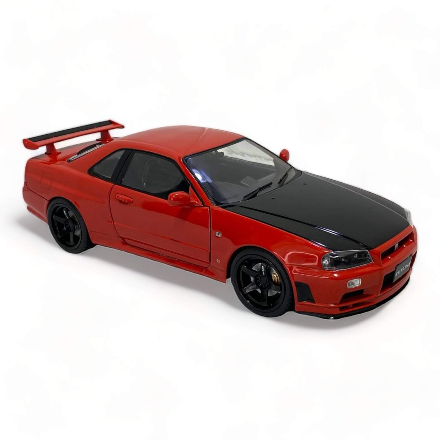 Diecast Nissan GT-R R34 Skyline Active Red 1/18 1999 by Solido Model Car