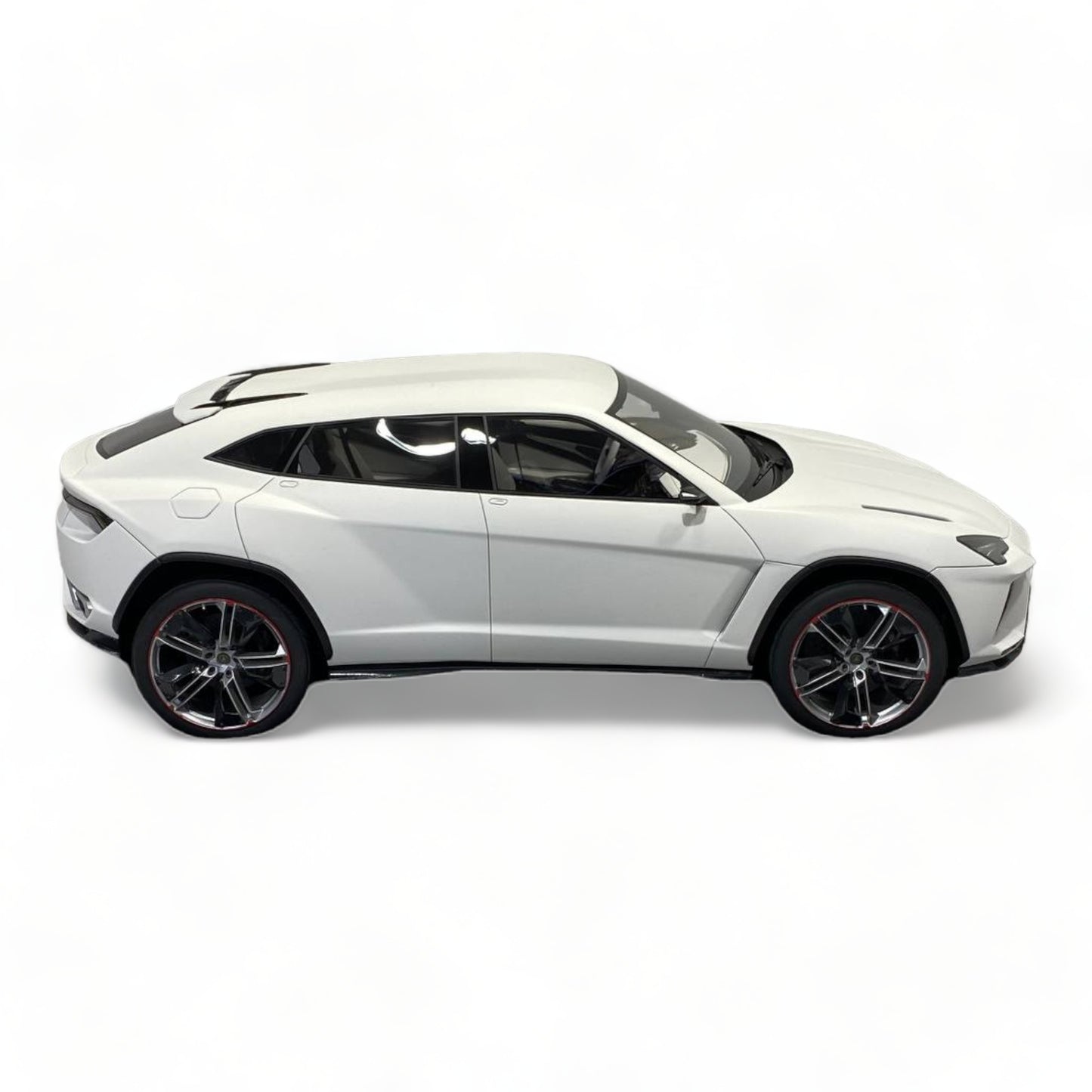 Lamborghini Urus White Matt by MR Collection