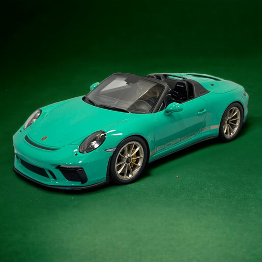 Porsche 911 Speedster Green by Spark Model