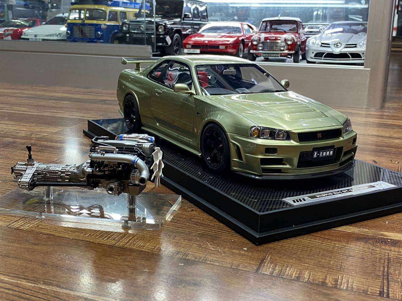 NISSAN SKYLINE GT-R R34 Z-Tune 1/12 by MotorHelix