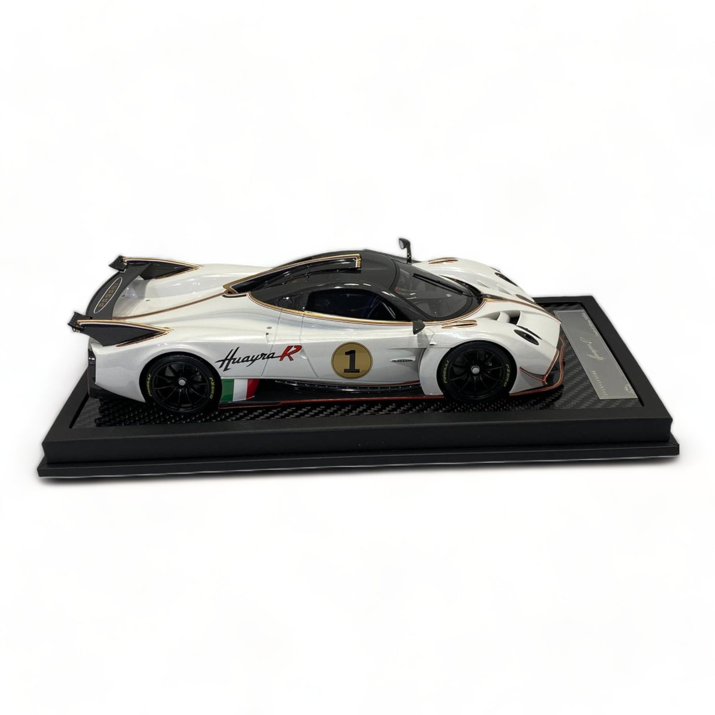 Pagani HUAYRA R #1 WHITE by VIP Models|Sold in Dturman.com Dubai UAE.