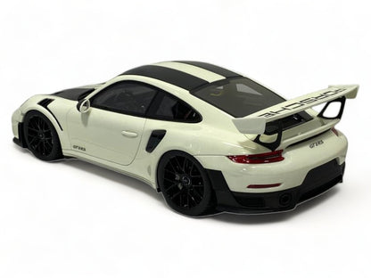 1/18 Davis & Giovanni Porsche 911 GT2 RS in Luminous Green Limited Edition|Sold in Dturman.com Dubai UAE.