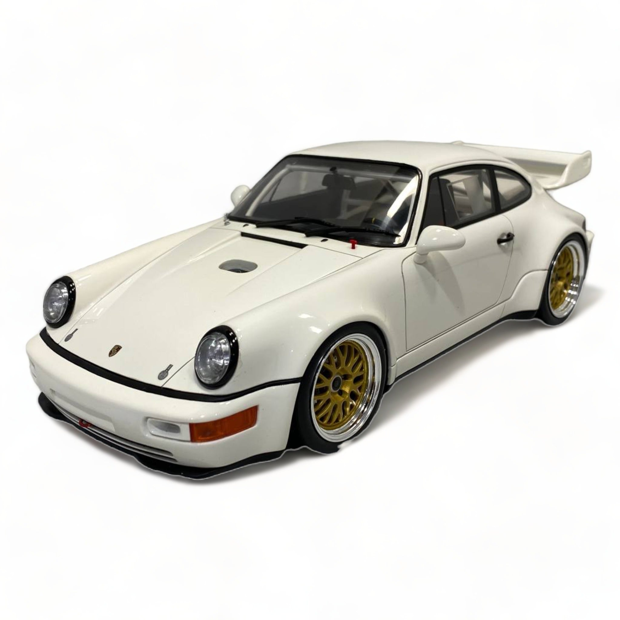 1/18 Diecast GT Spirit Porsche 911 RSR 964 in White Scale Model