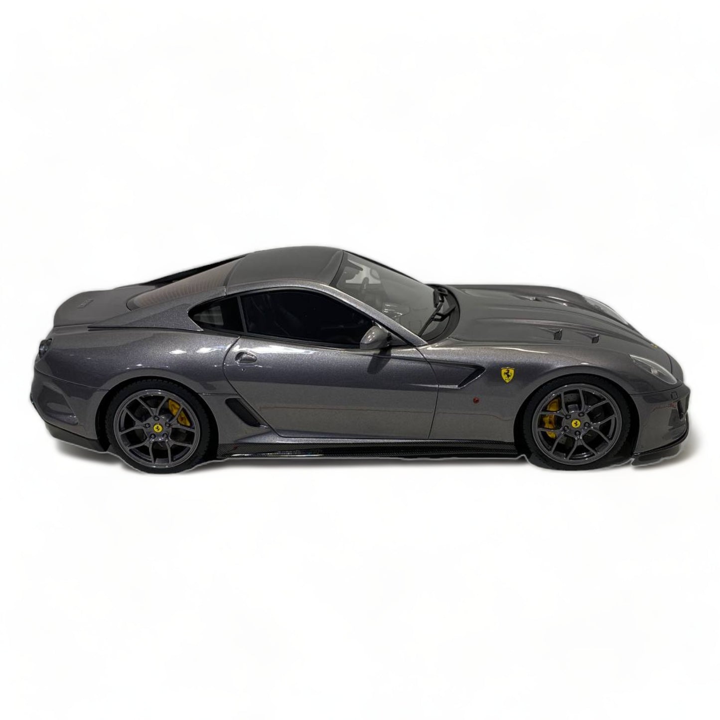 RUNNER Ferrari 99 GTO LIMITED 66 PCS SILVER GREY|Sold in Dturman.com Dubai UAE.