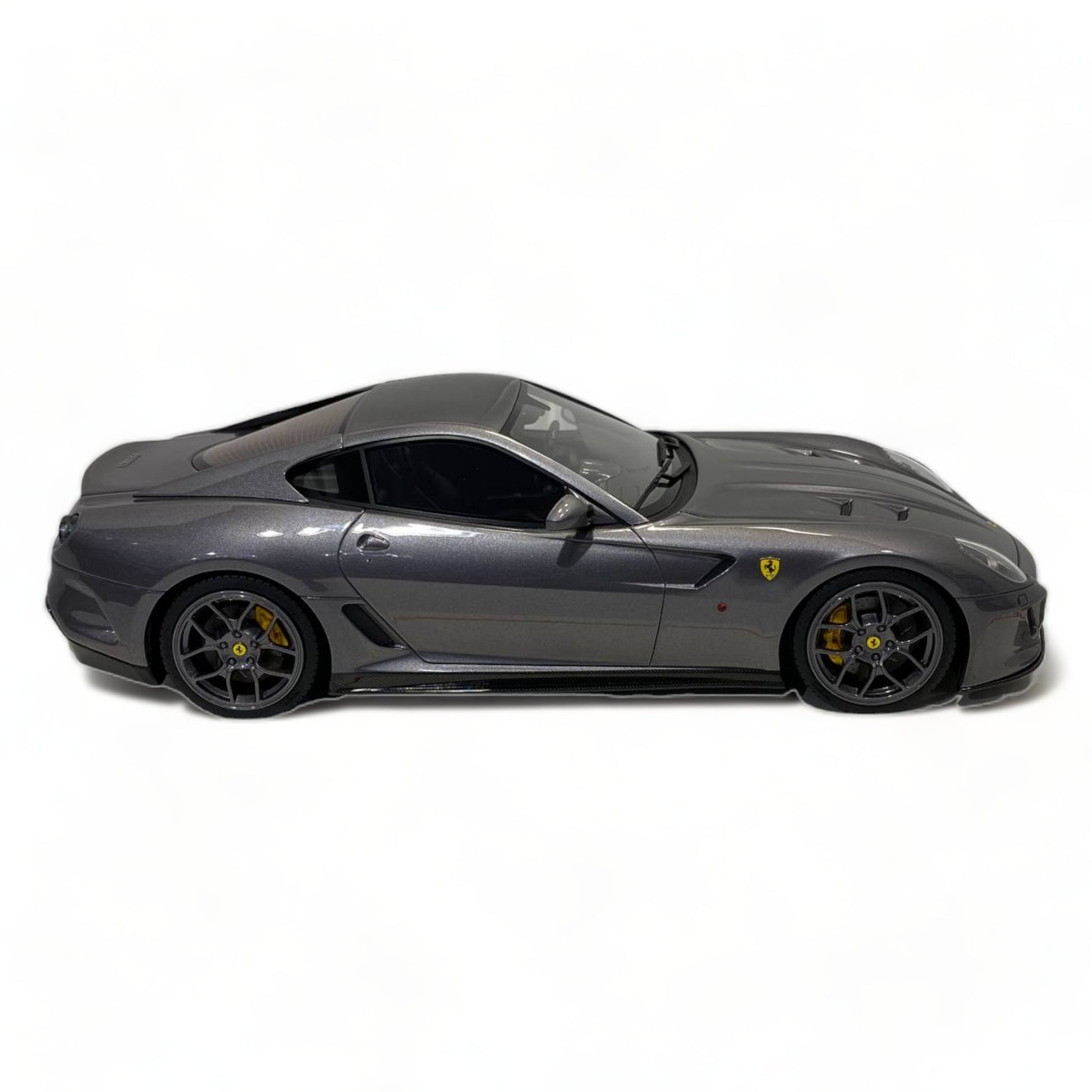 RUNNER Ferrari 99 GTO LIMITED 66 PCS SILVER GREY|Sold in Dturman.com Dubai UAE.