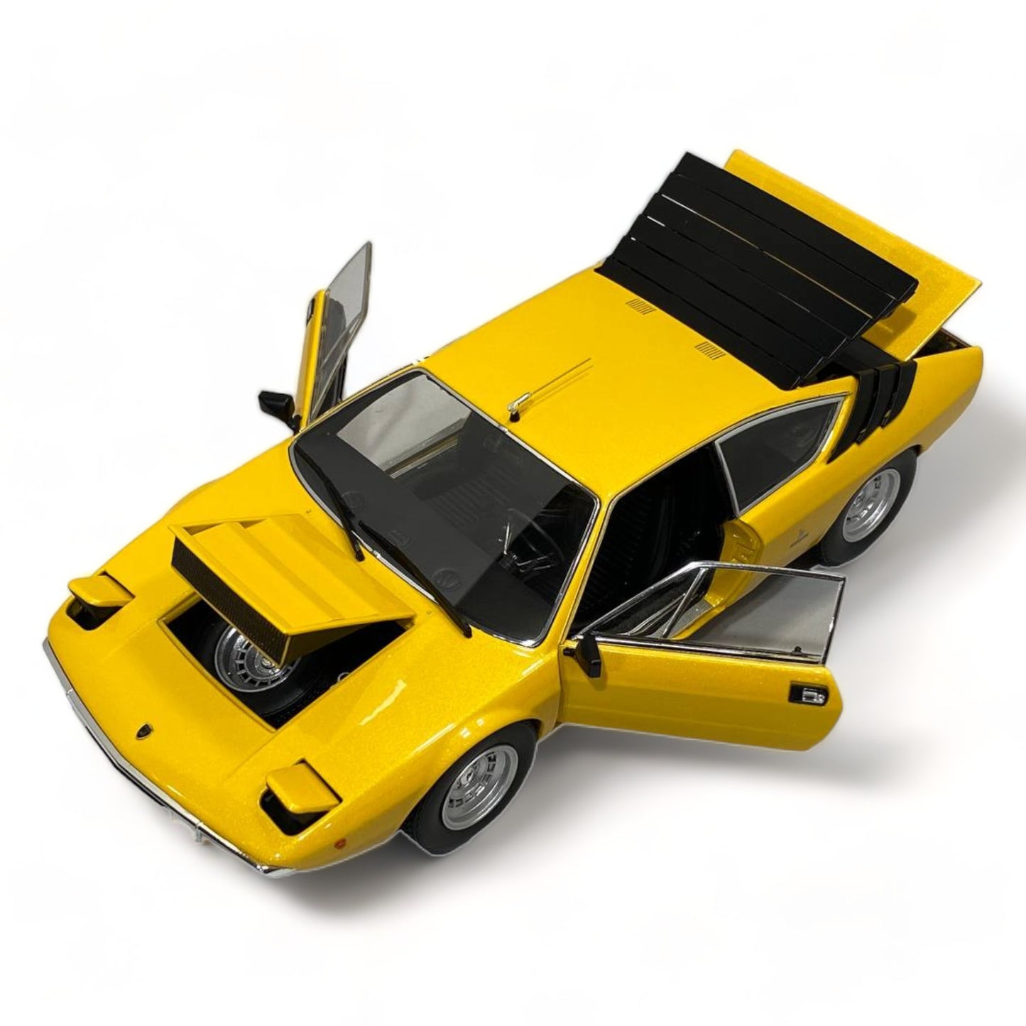 1/18 Diecast KYOSHO Lamborghini Urraco Yellow Scale Model Car|Sold in Dturman.com Dubai UAE.