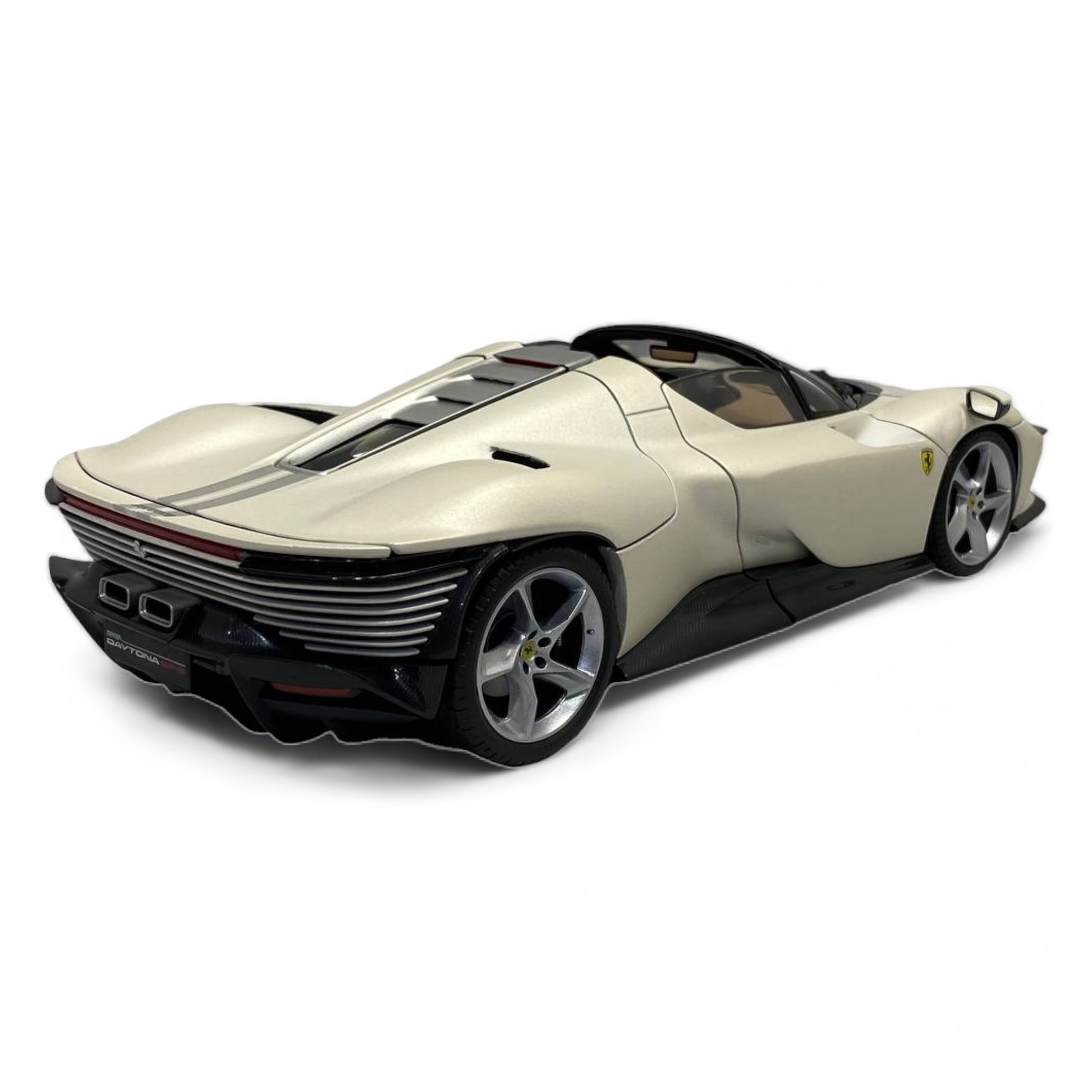 1/18 Diecast Bburago Ferrari DAYTONA SP3 WHITE Scale Model Car|Sold in Dturman.com Dubai UAE.