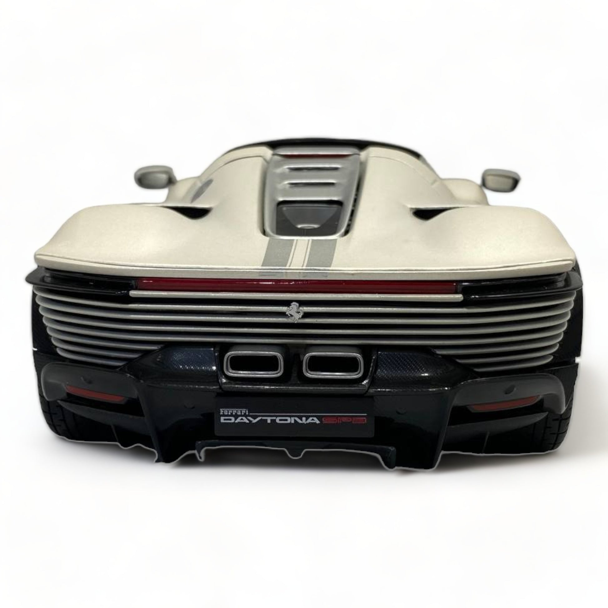 1/18 Diecast Bburago Ferrari DAYTONA SP3 WHITE Scale Model Car|Sold in Dturman.com Dubai UAE.