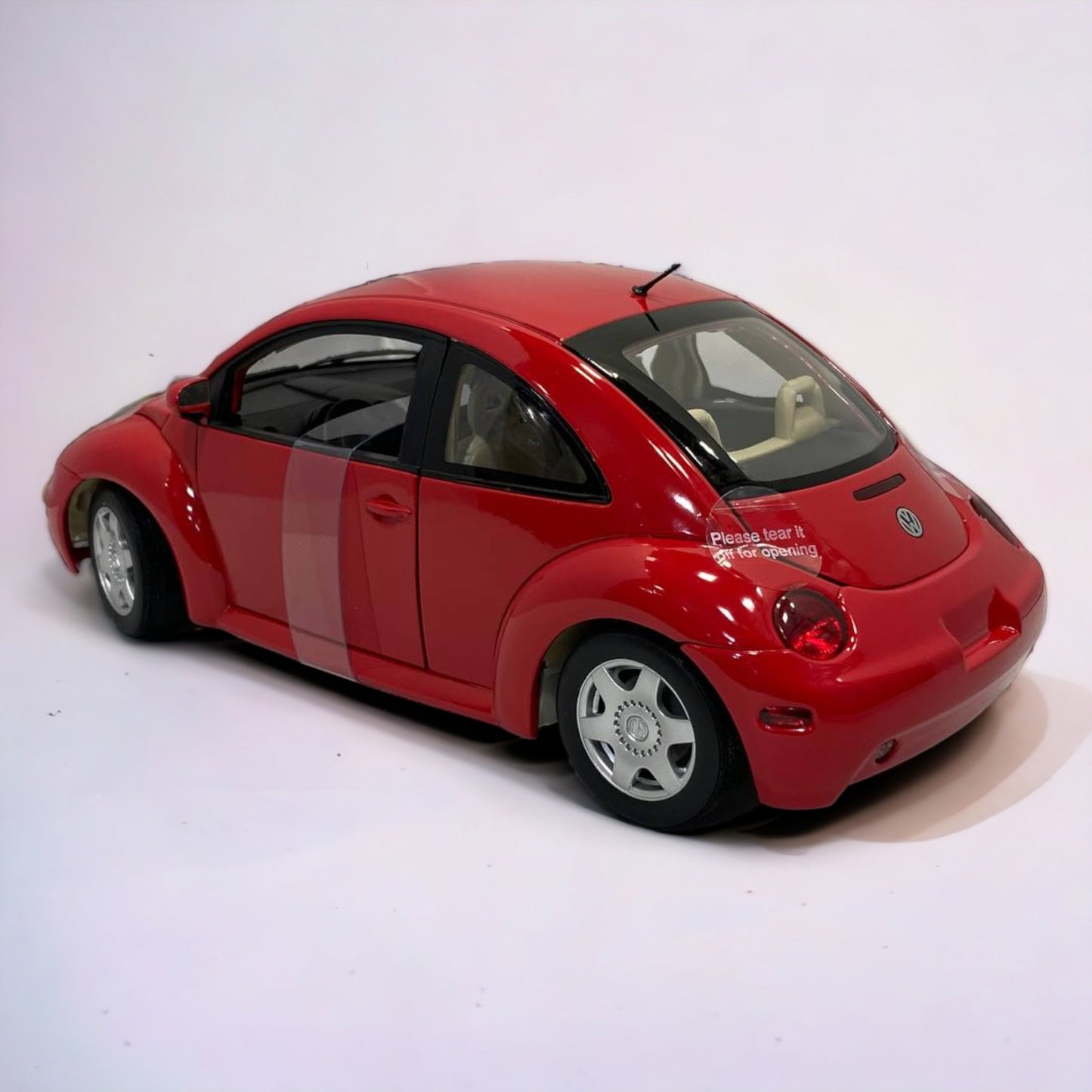 1/18 GATE G Volkswagen BEETLE COUPE RED Model Car|Sold in Dturman.com Dubai UAE.