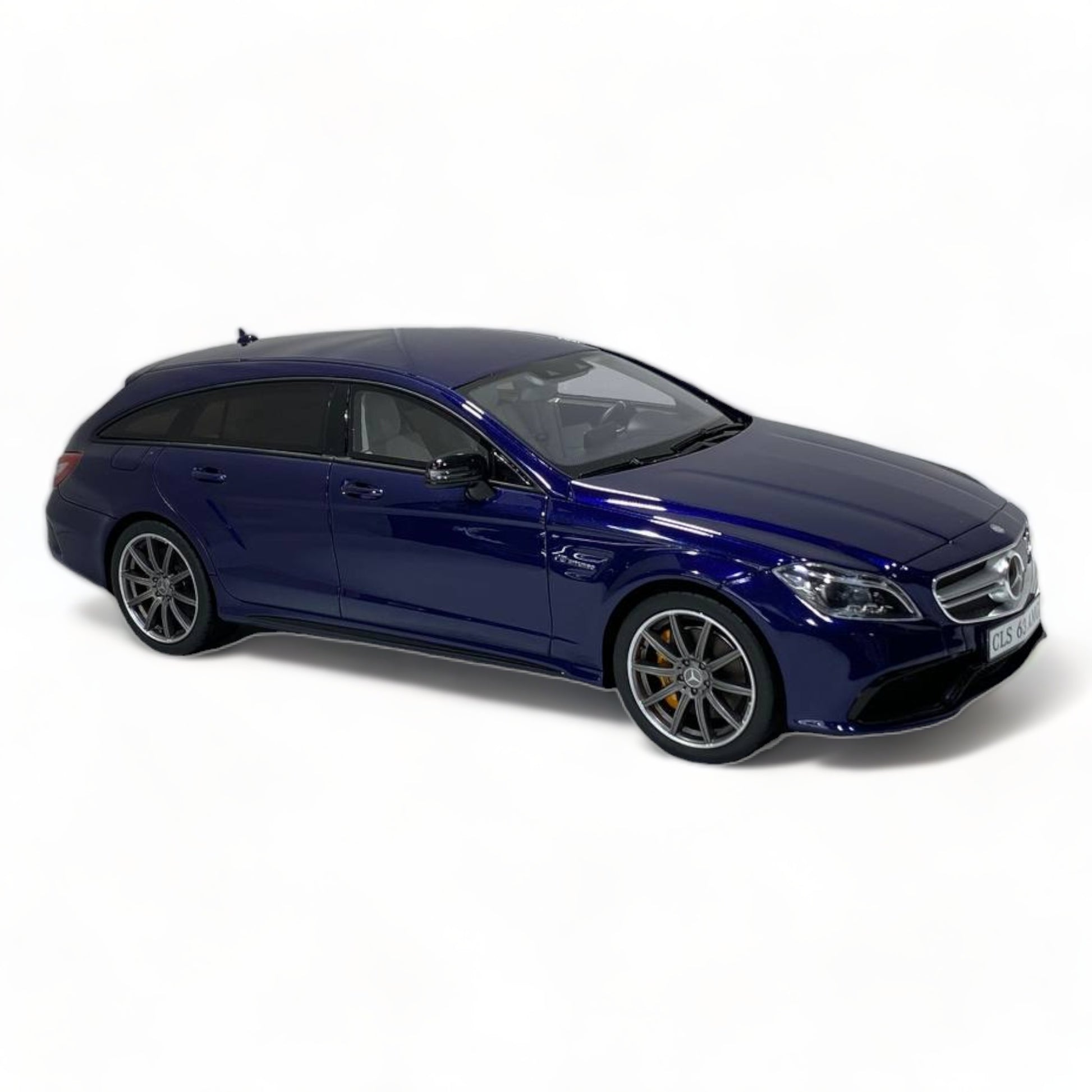 1/18 Mercedes Benz AMG CLS 63 Shooting Brake Blue Scale Model Car