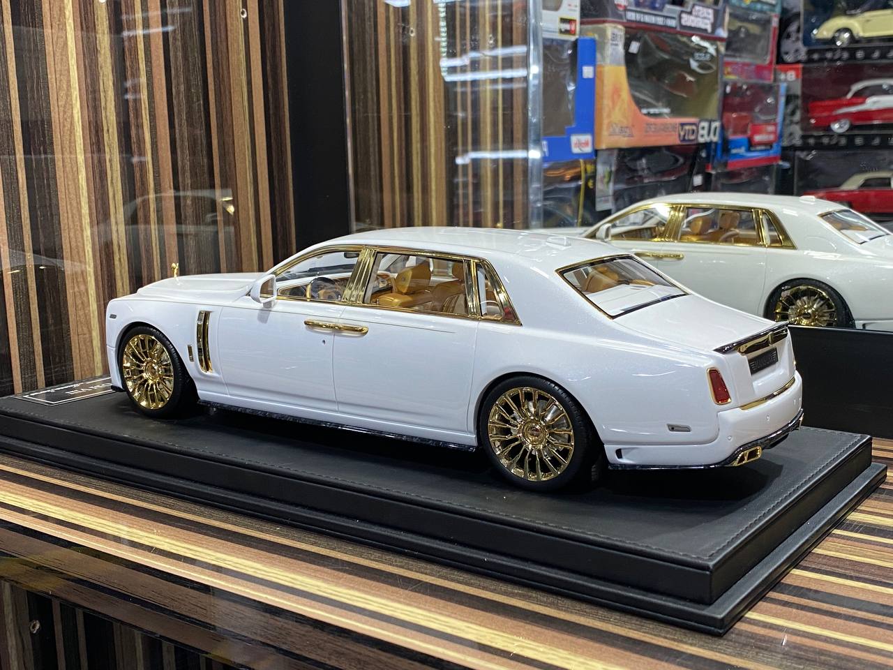 1/18 Resin Muse’s Secret  Rolls Royce- PHANTOM VIII Mansory Pearl White and Gold Scale Model Car|Sold in Dturman.com Dubai UAE.