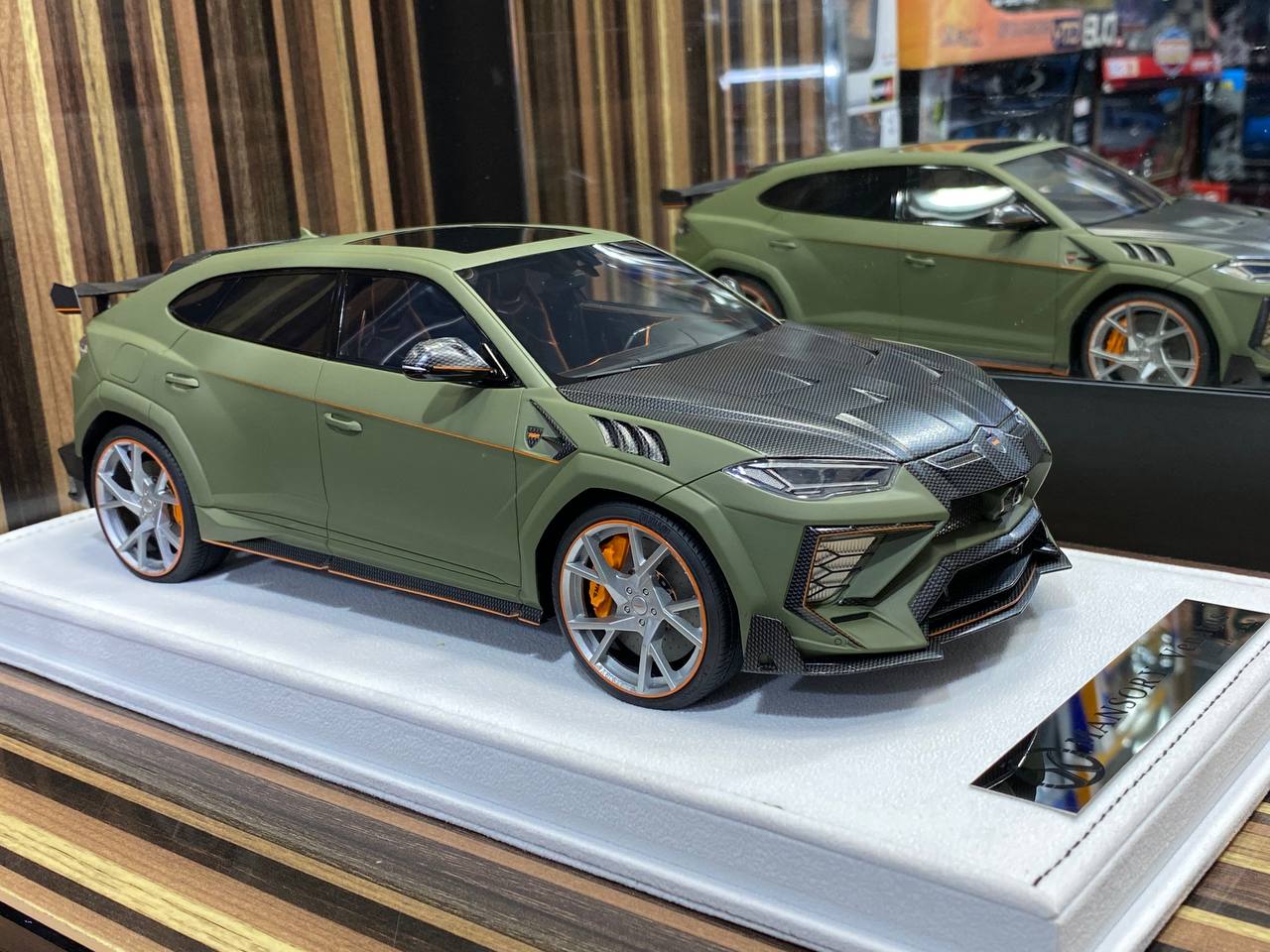 1/18 Timothy & Pierre Lamborghini URUS Venatus Green Matt Resin Model Car|Sold in Dturman.com Dubai UAE.