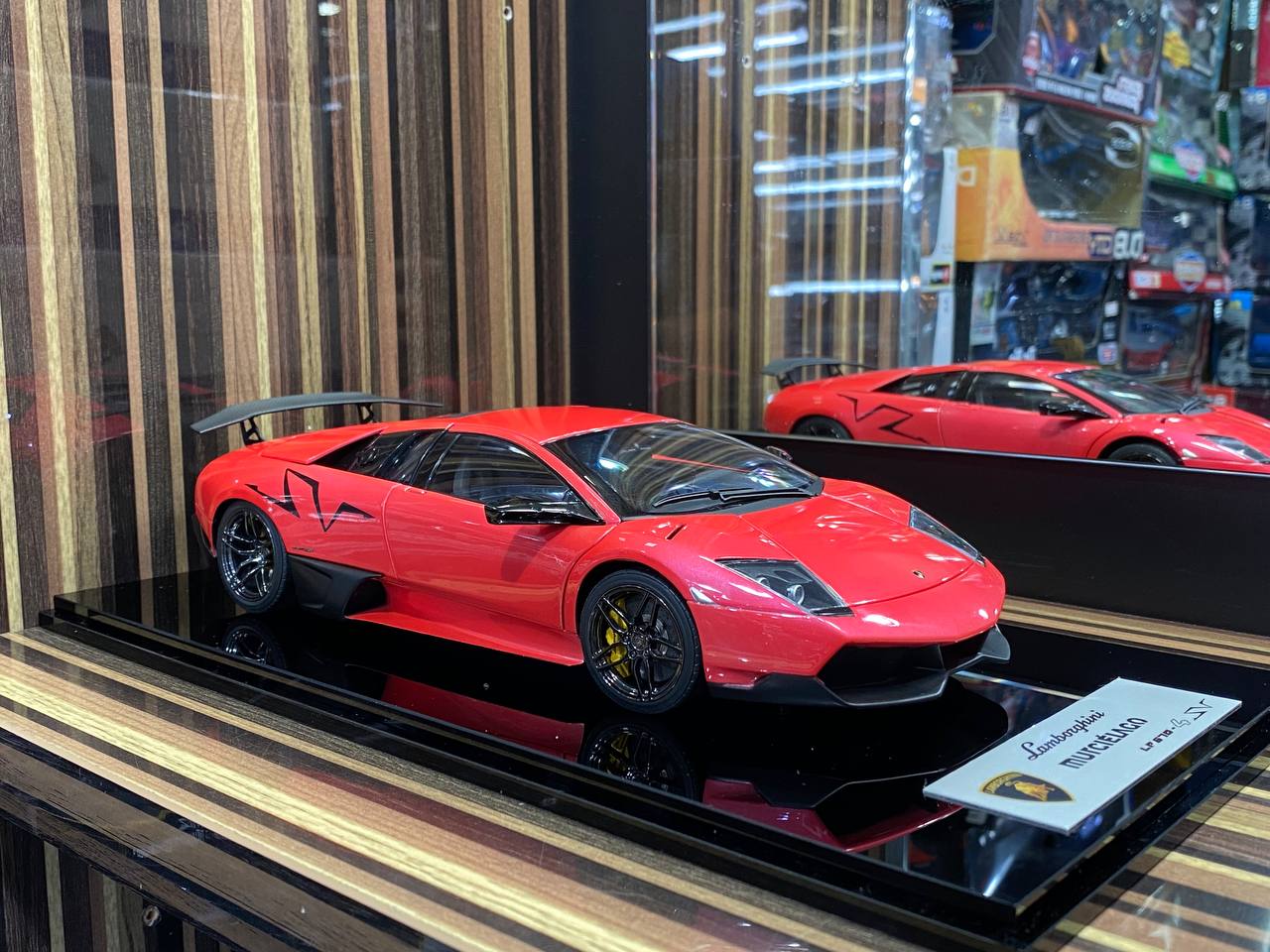 1/18 Diecast Autoart Lamborghini MURCIALAGO SVJ LP 670-4 ROSE Miniature Car|Sold in Dturman.com Dubai UAE.