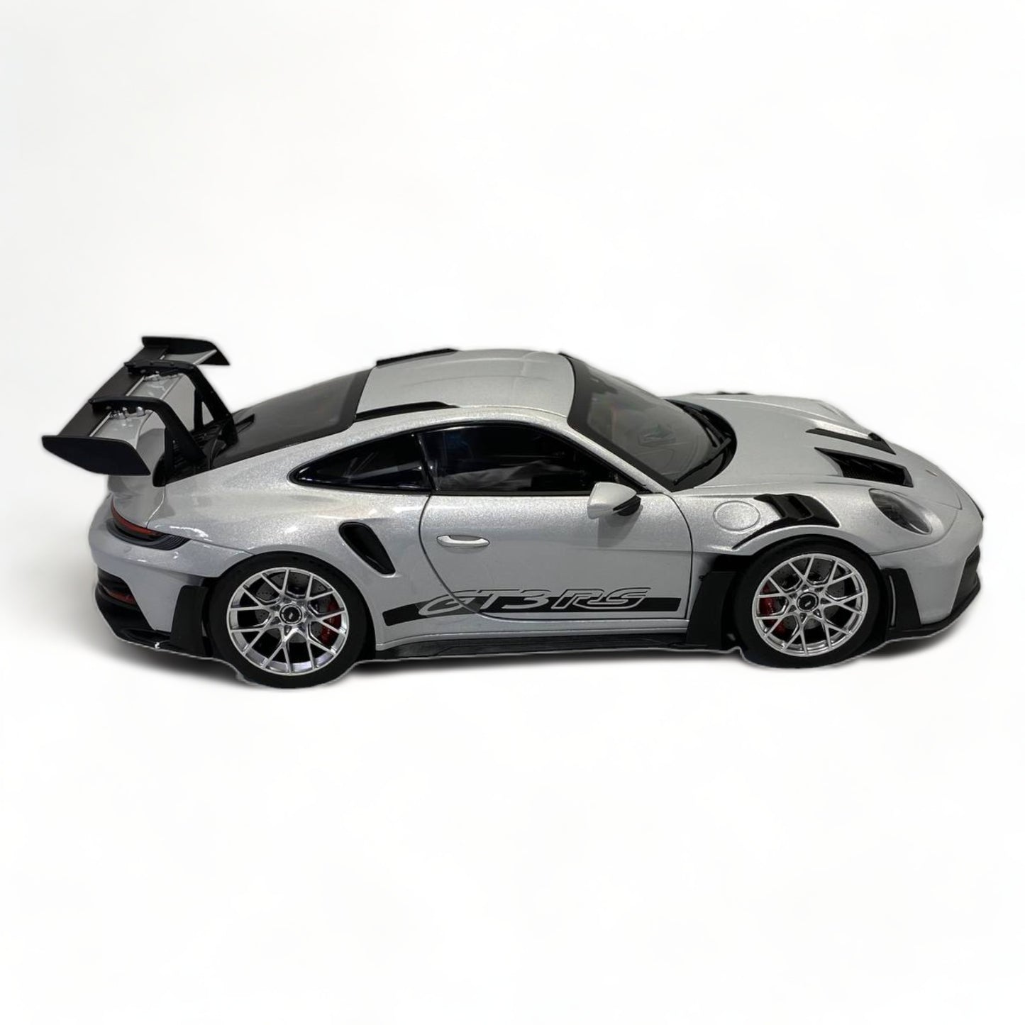 NOREV Porsche 911 GT3 RS - Ice Grey (2022, 1/18 Scale)