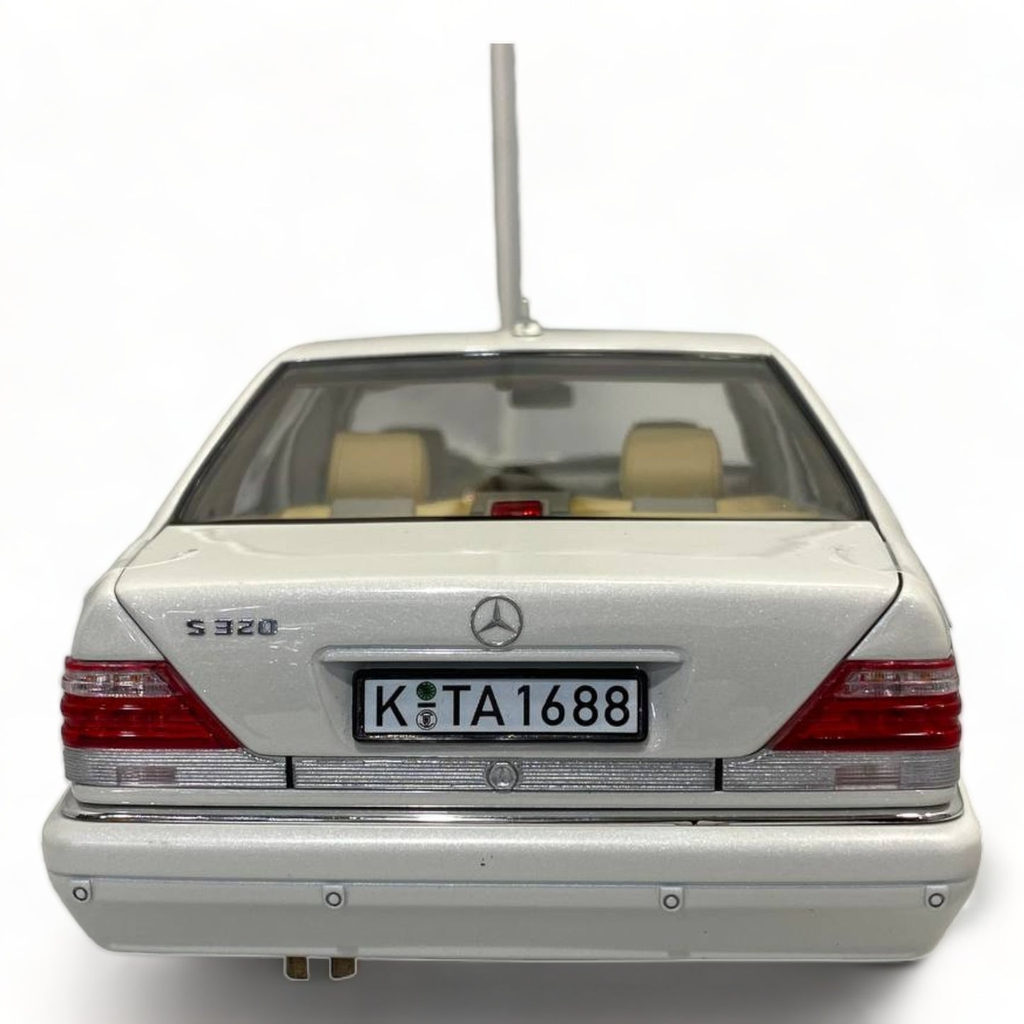 NOREV Mercedes Benz S320 - White (1977, 1/18 Scale)