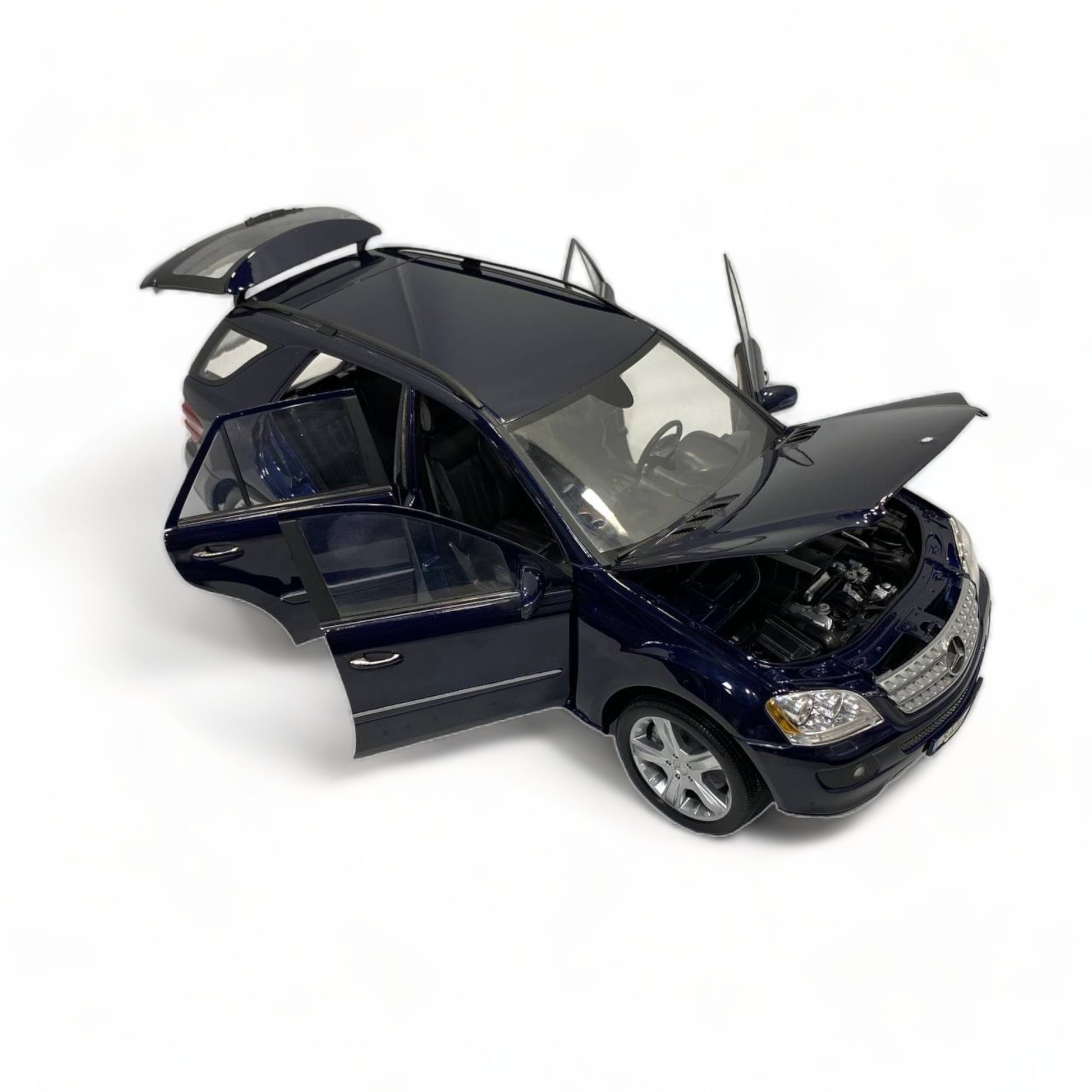 Minichamps Mercedes-Benz M-Class - Blue (1/18 Scale)|Sold in Dturman.com Dubai UAE.
