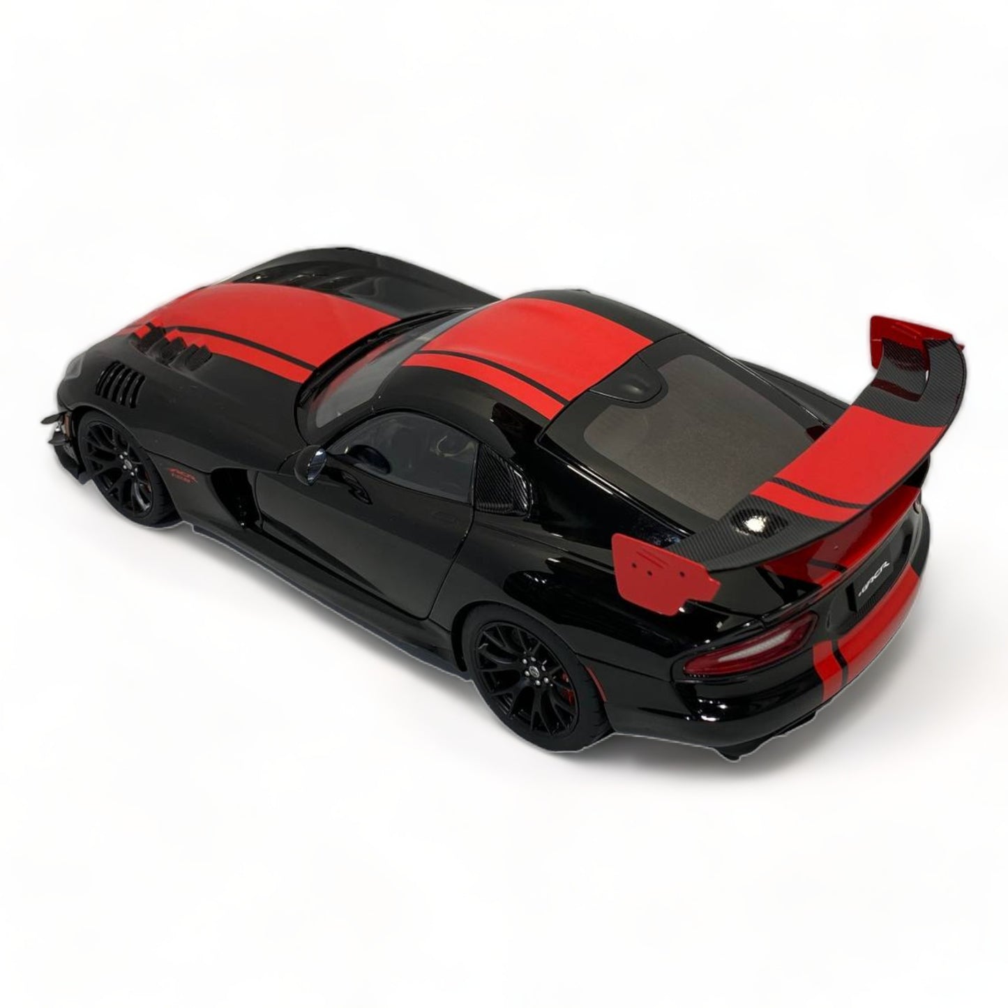 Autoart Dodge Viper ACR 1/18 Scale - Sleek Black/Red (2017)|Sold in Dturman.com Dubai UAE.