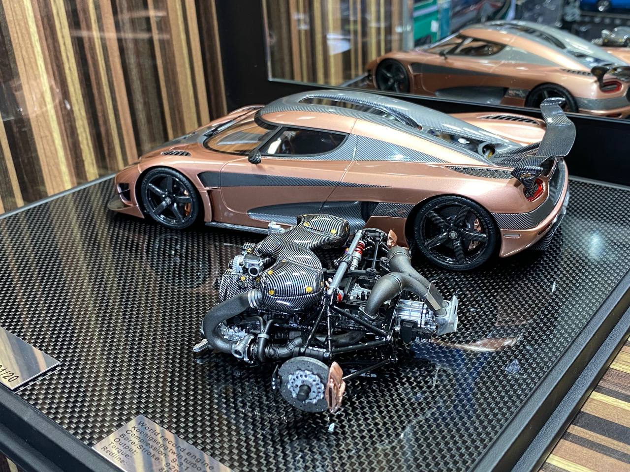 Fronti Art Koenigsegg Agera RS-Limited Edition Resin Model with Engine 1/18|Sold in Dturman.com Dubai UAE.