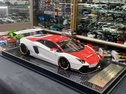 1/12 Resin Lamborghini Aventador LB Performance White Model car by Davis & Giovanni