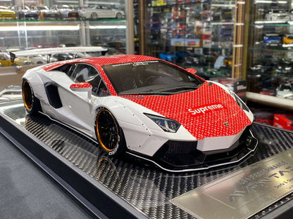 1/12 Resin Lamborghini Aventador LB Performance White Model car by Davis & Giovanni