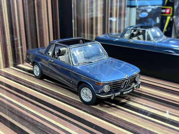  2002 Baur Cabrio 1:18 AUTOart　オートアート photo1677690377-7-_1_grande.