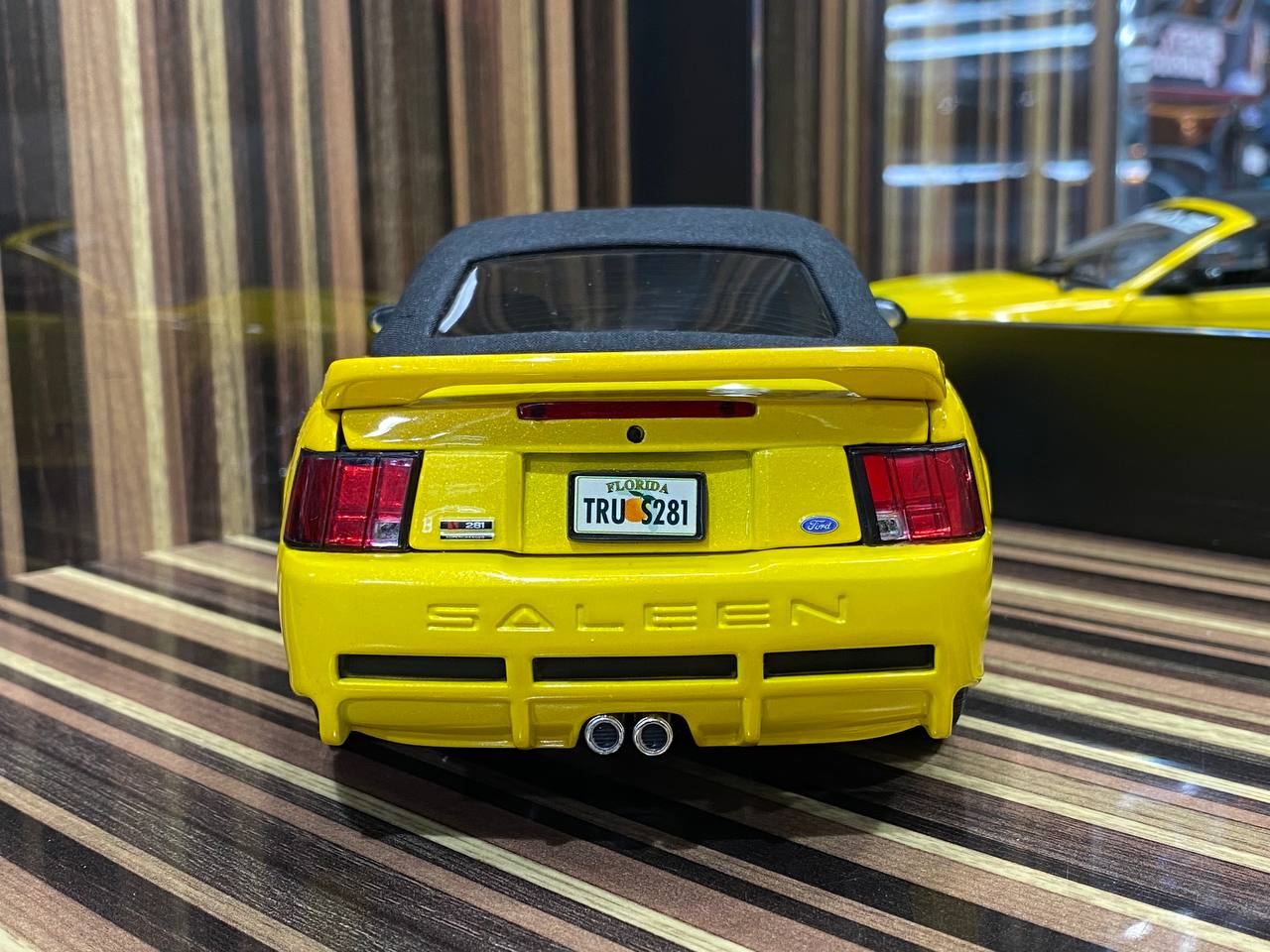 Ford Saleen Mustang S281 2003 Yellow Model Car by Joy Ride | 1/18 Diecast