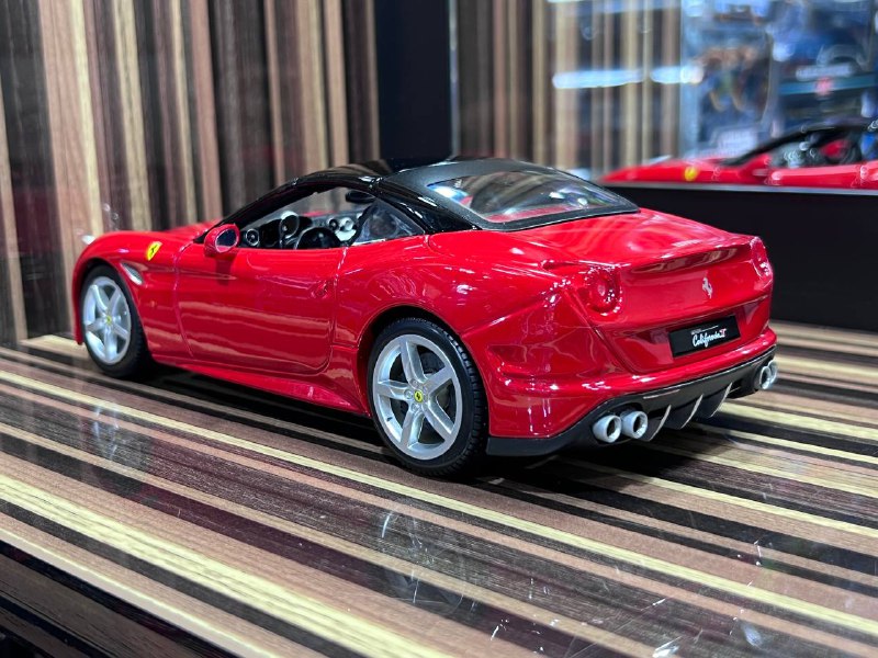 Ferrari California T Maisto