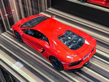 1/18 Diecast Lamborghini Aventador Coupe Orange Miniature Model Car Maisto