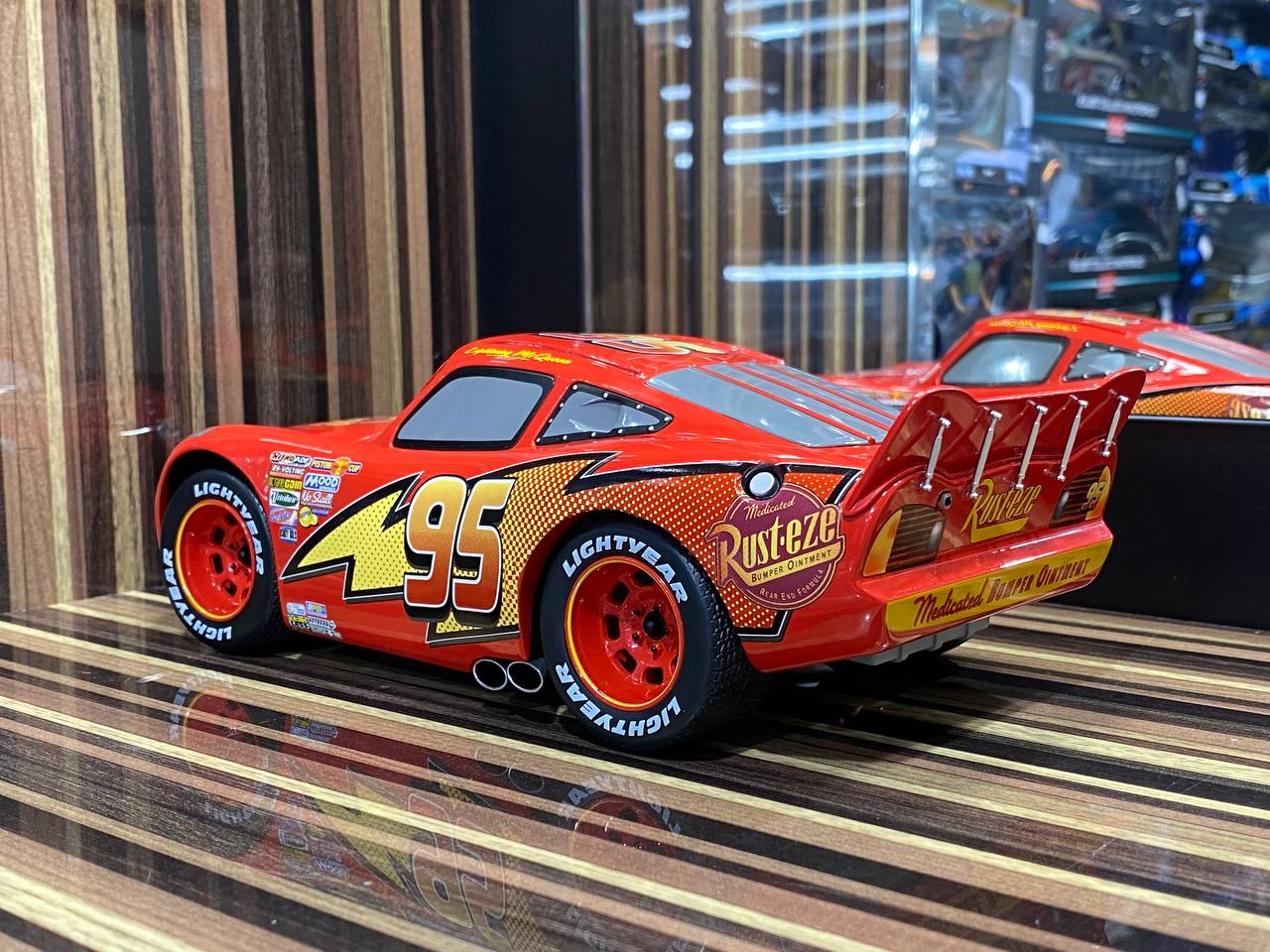 1/18 Diecast Lightning McQueen Red Model Car by Schuco