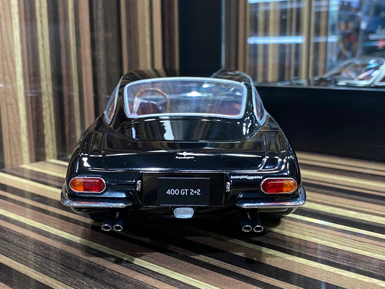 1/18 Resin Lamborghini 400 GT 2+2 Superleggera Black KK-Scale