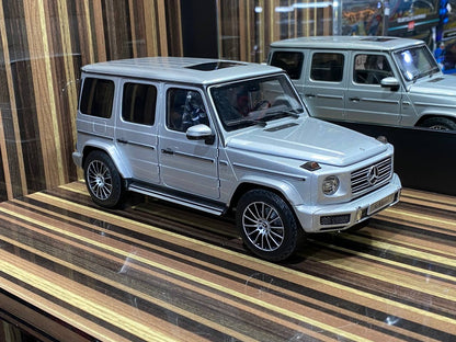 1/18 Mercedes-Benz G-Class 2018 Minichamps Model Car