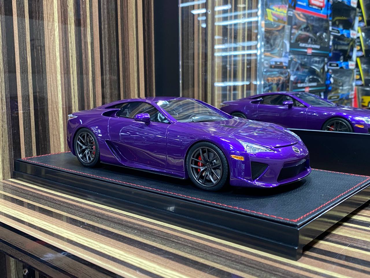 1/18 Diecast Lexus LFA 2012 Purple IVY Models Scale Model Car