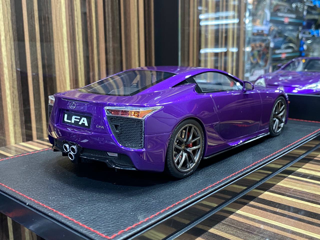1/18 Diecast Lexus LFA 2012 Purple IVY Models Scale Model Car