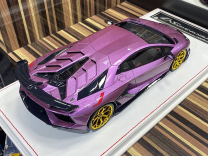 1/18 Resin Lamborghini Aventador SVJ Viola Metallic by Davis & Giovanni