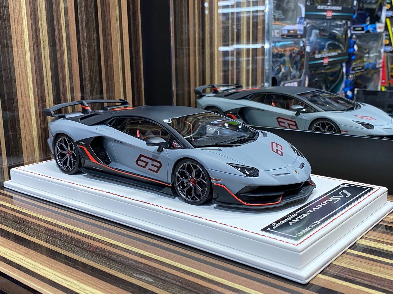 1/18 Resin Lamborghini Aventador SVJ Matt Grey by Davis & Giovanni