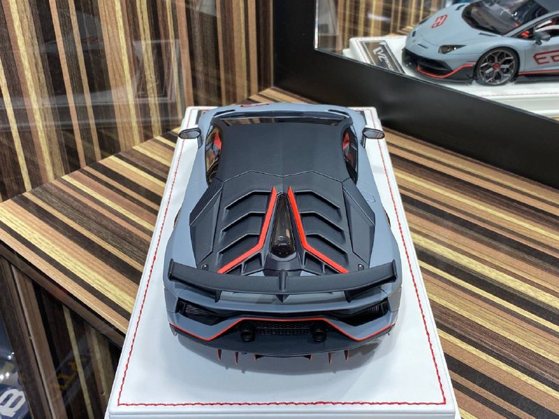 1/18 Resin Lamborghini Aventador SVJ Matt Grey by Davis & Giovanni