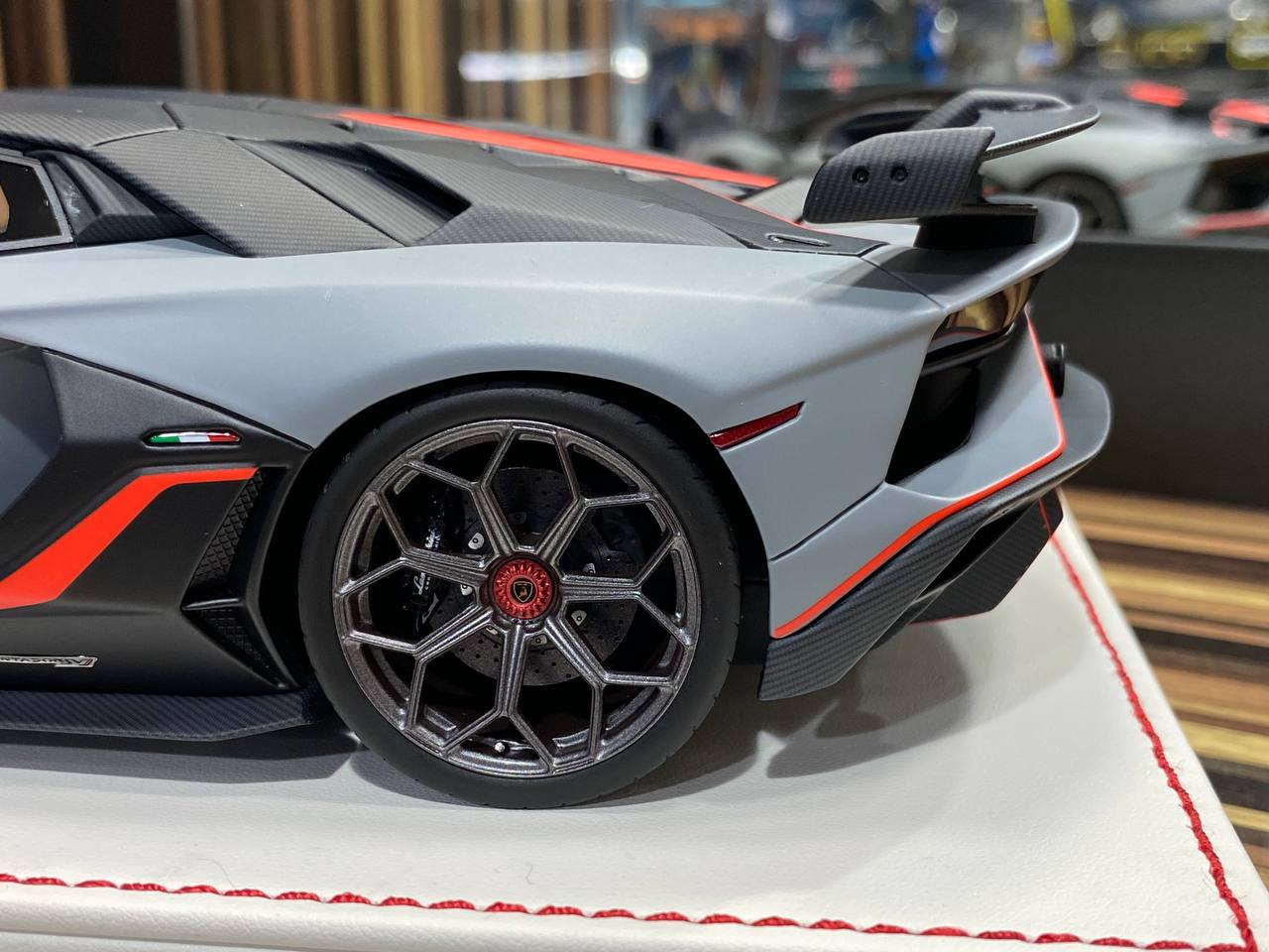 1/18 Resin Lamborghini Aventador SVJ Matt Grey by Davis & Giovanni