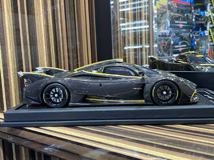 Pagani Huayra R VIP Models
