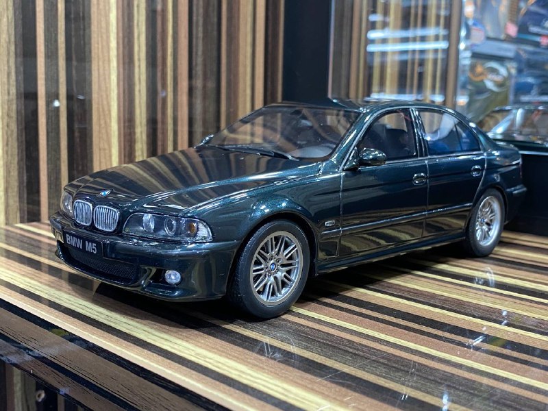 1/18 BMW M5 E39 Dark Green by Otto|Sold in Dturman.com Dubai UAE.