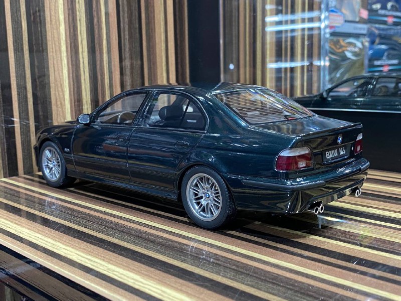 1/18 BMW M5 E39 Dark Green by Otto|Sold in Dturman.com Dubai UAE.