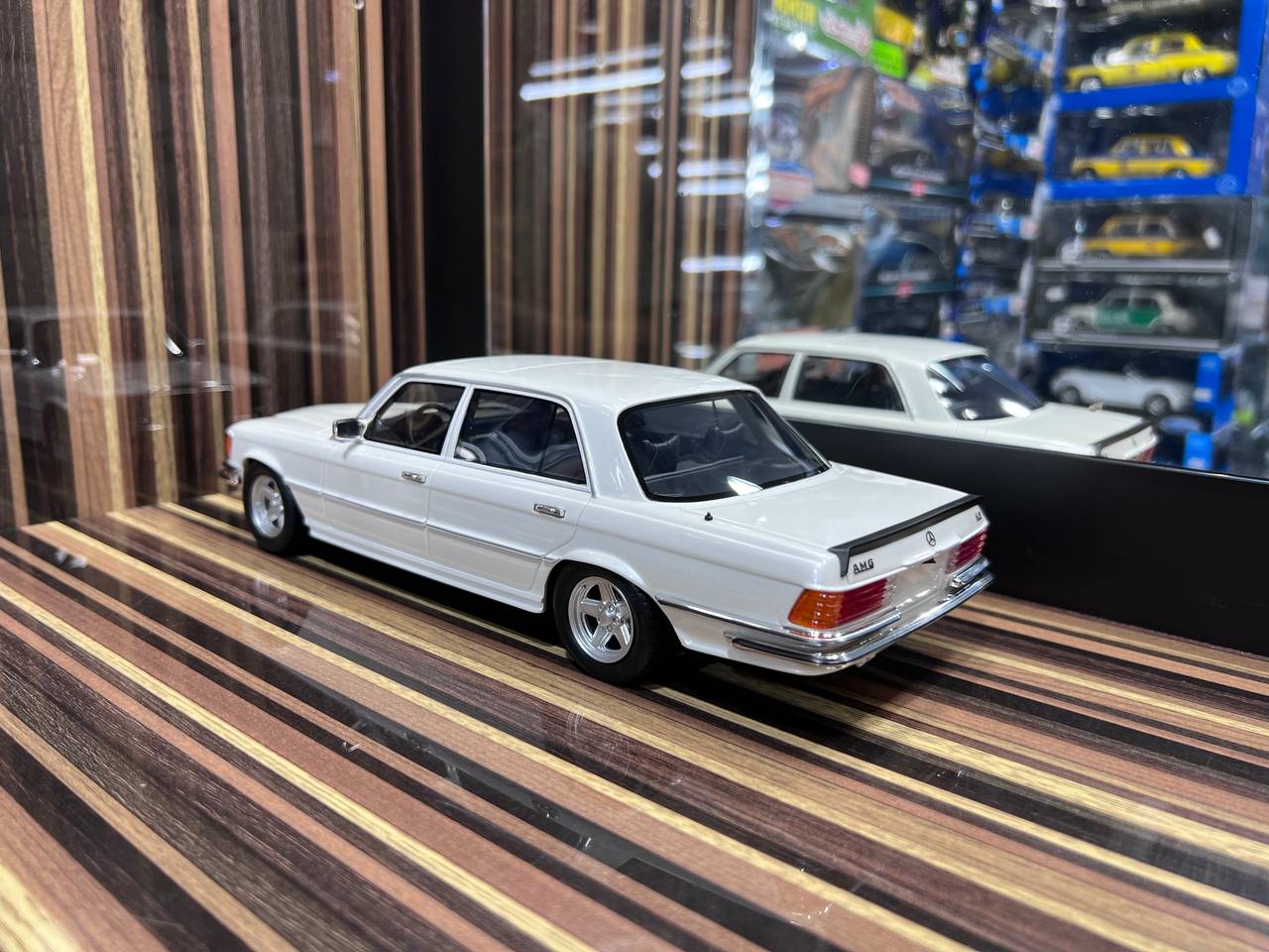 Mercedes-Benz 450 SEL 6.9 AMG IVY Models