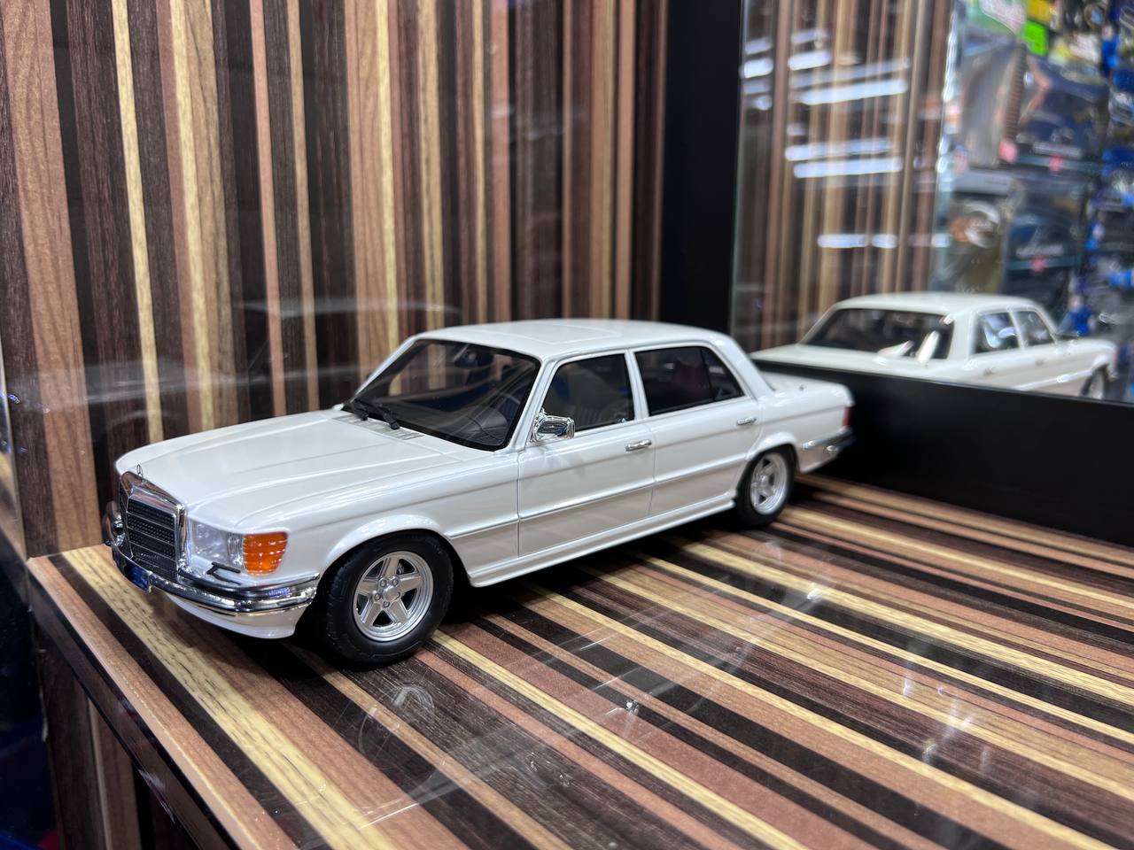 Mercedes-Benz 450 SEL 6.9 AMG IVY Models