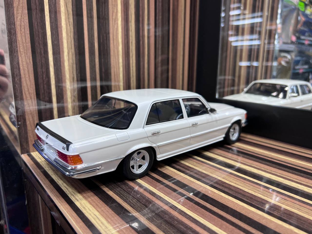 Mercedes-Benz 450 SEL 6.9 AMG IVY Models