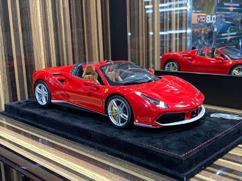 1/18 Diecast Ferrari 488 Spyder BBR Scale Model Car